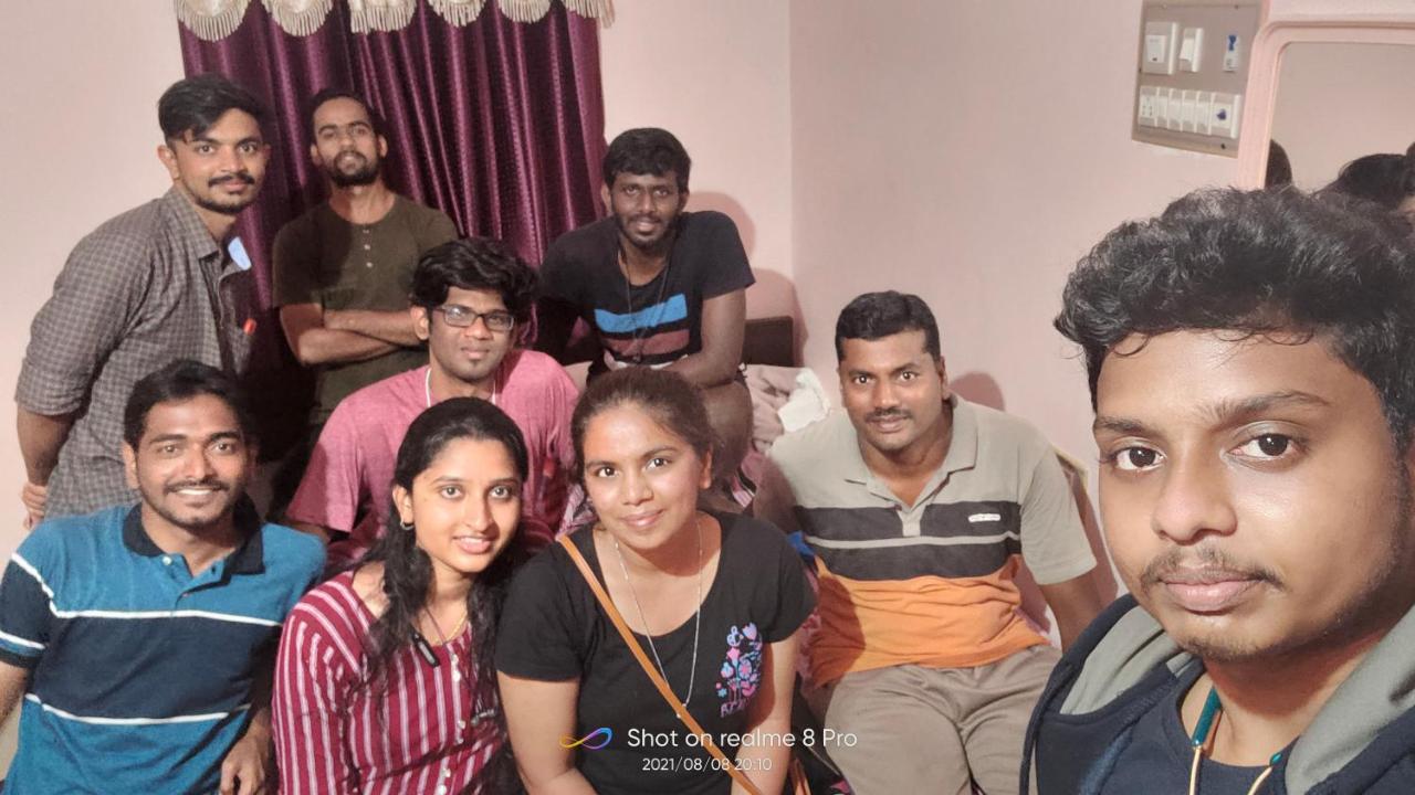 Abhi Homestay Hampi Buitenkant foto