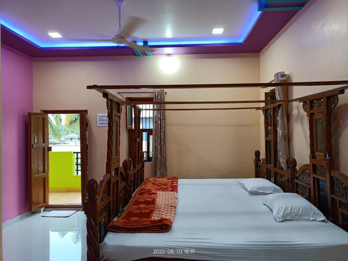 Abhi Homestay Hampi Buitenkant foto