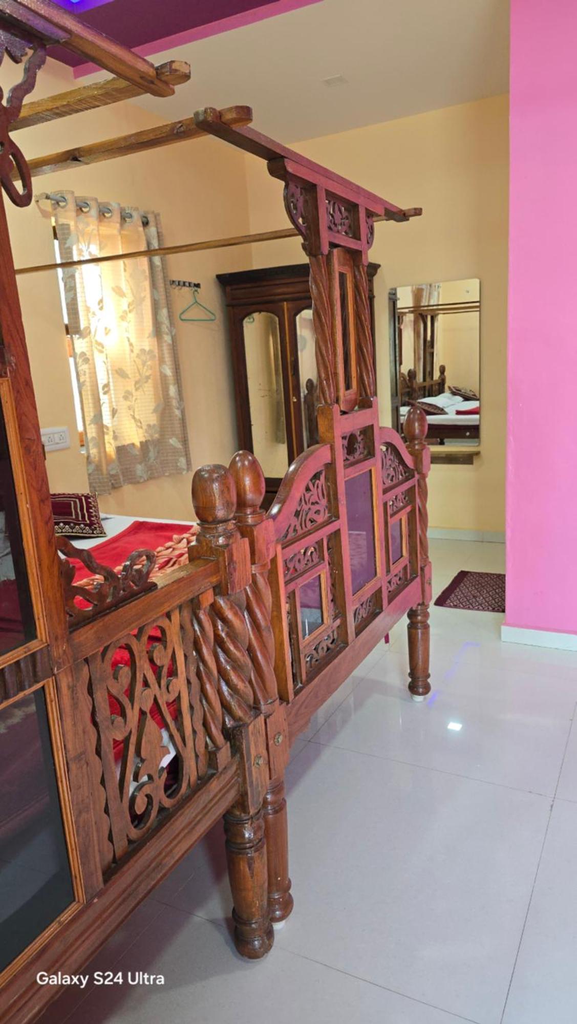 Abhi Homestay Hampi Buitenkant foto