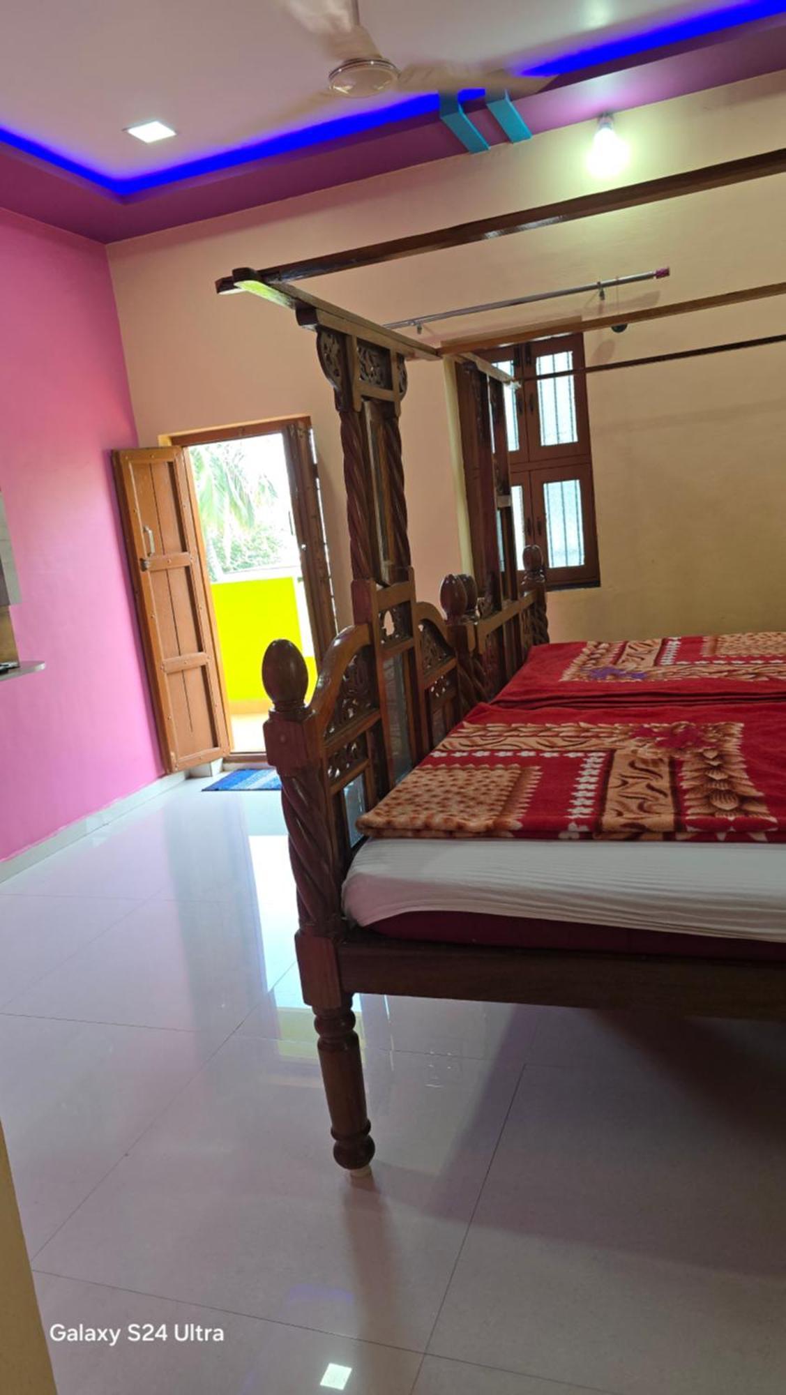 Abhi Homestay Hampi Buitenkant foto